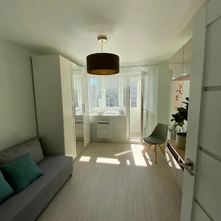 Sunny Apartment *