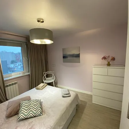 Sunny Apartment *